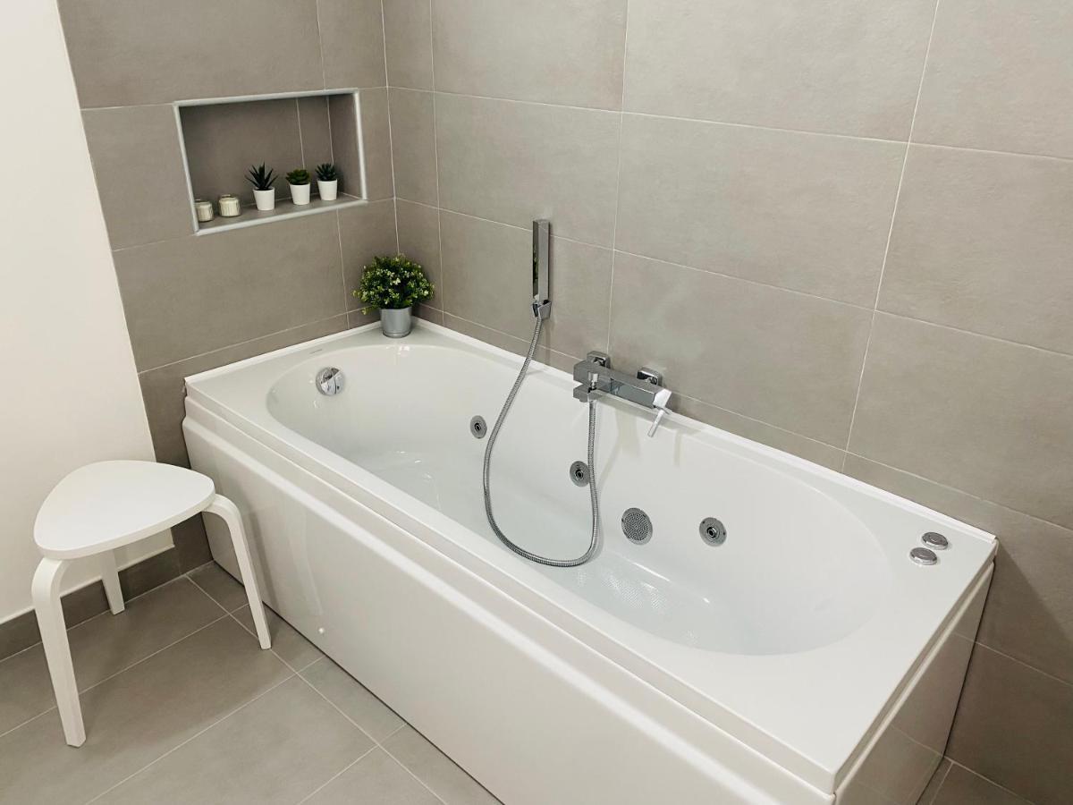 أفولا Sicilian Rooms المظهر الخارجي الصورة